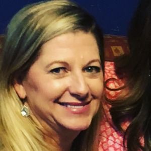 Meet your Posher, Lesley